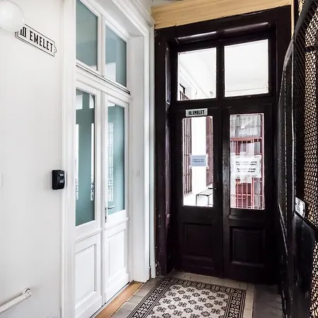 Bpr Opera Lux Treasure * בודפשט