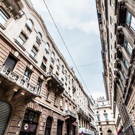 Bpr Opera Lux Treasure Apartment